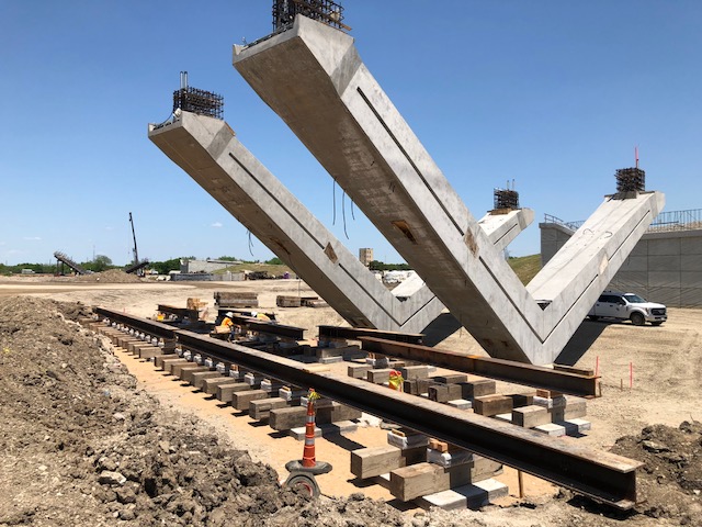 V pier bridges under construction