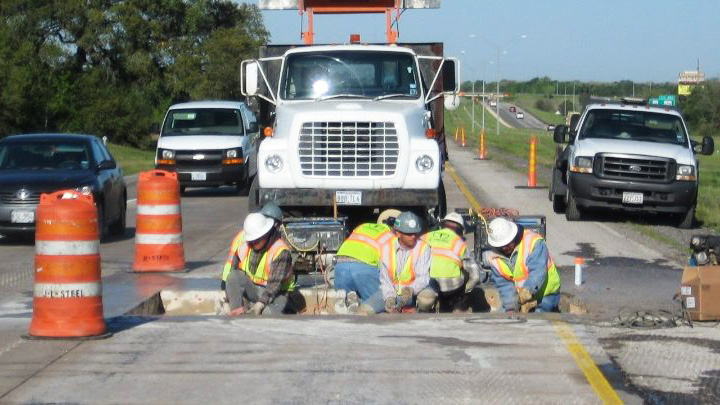 O Trevino uses COMMAND Center™ concrete temperature and maturity system for pavement repair